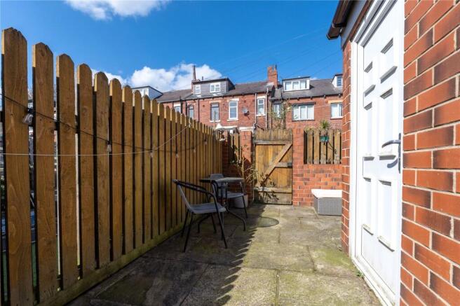 4 bed Terraced for sale Image 12