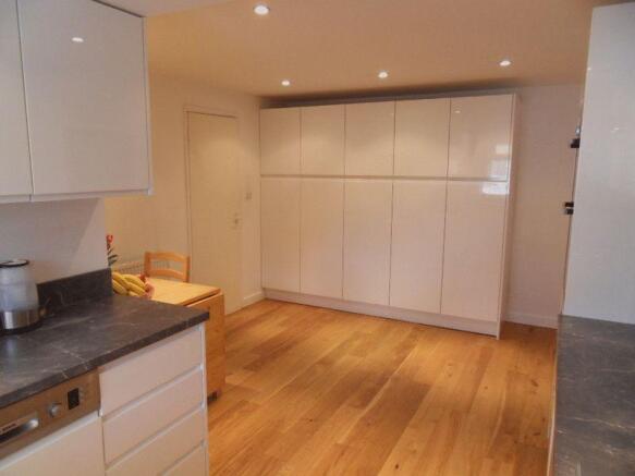 Kitchen/Breakf...