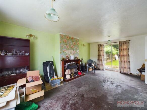 CAM01943G0-PR0296-STILL011.jpg