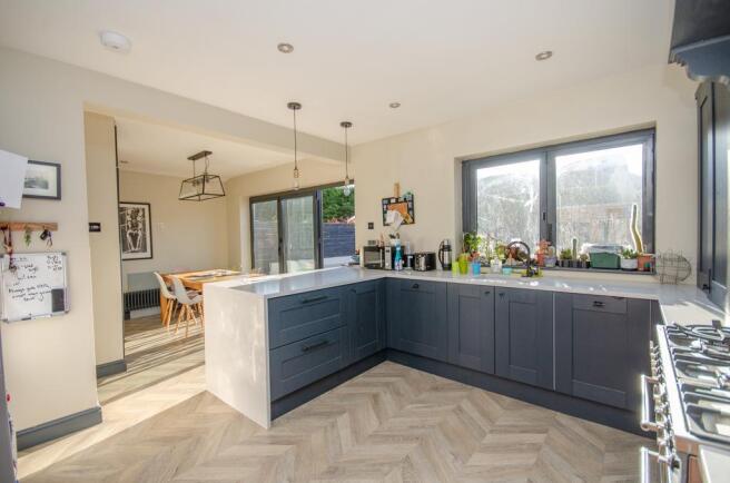 NEW KITCHEN MAIN.jpg