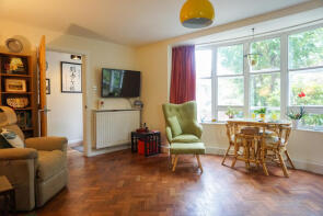8, Baird Gardens, London SE19 1HJ