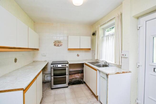 2 bed Terraced for sale Image 4