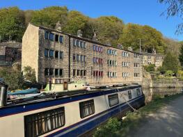 5, New Road, Hebden Bridge HX7 8AD