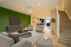 12a, Golden Manor, London W7 3EE