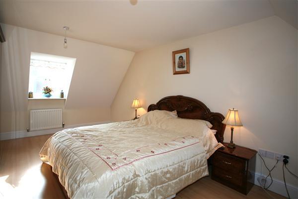 BEDROOM FIVE: