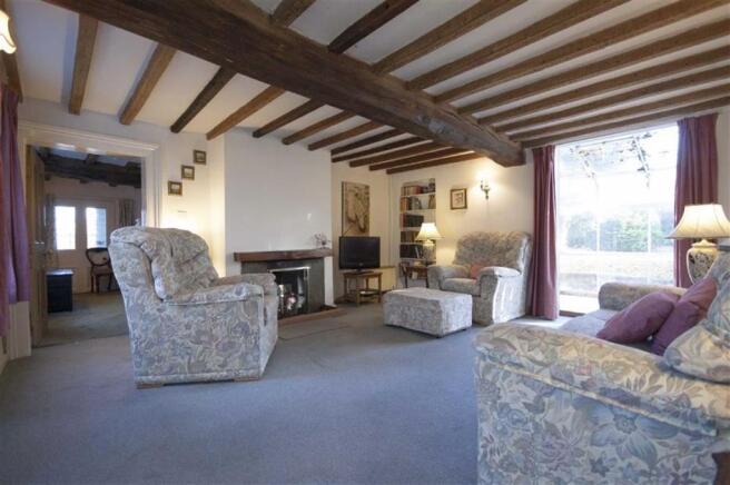 SITTING ROOM
