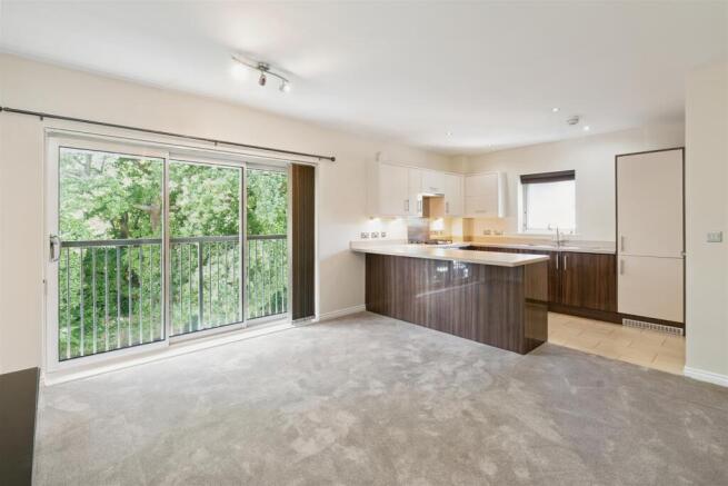 Apartment 26 Kensington Court,, 5C Highfield Road 