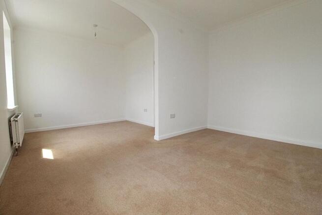 2 bed Semi-Detached for sale Image 12