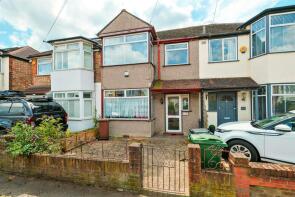 112, Ainslie Wood Road, Chingford E4 9DD