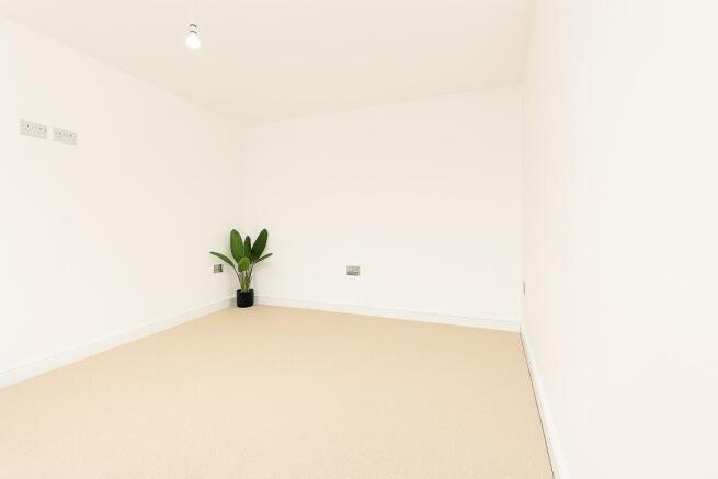 4 bed End of Terrace for sale Image 8