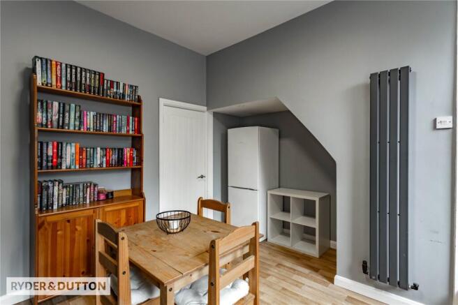 3 bed Terraced for sale Image 10