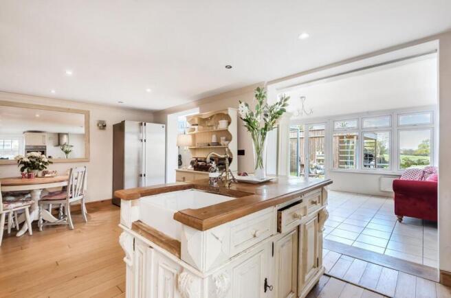 Kitchen/Dining Room