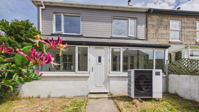3 Bedroom End Terraced House for Sale