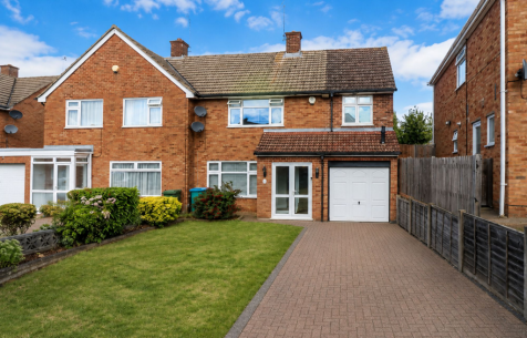 Trident Road, Watford, WD25