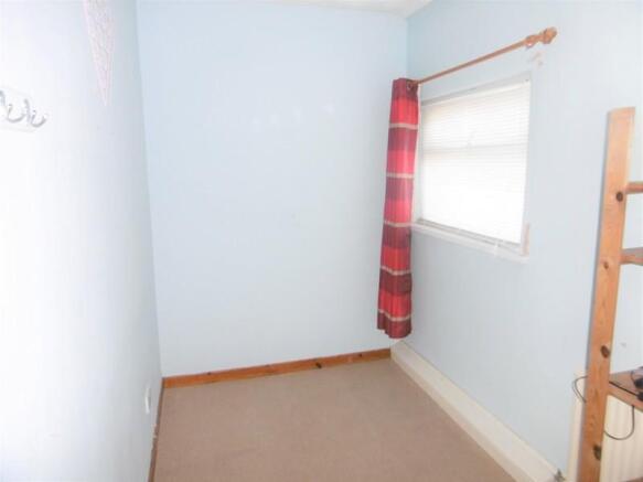 Bedroom 3 (REAR)