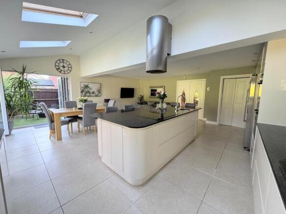 LIVING DINING KITCHEN