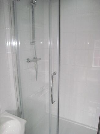 En-Suite Shower