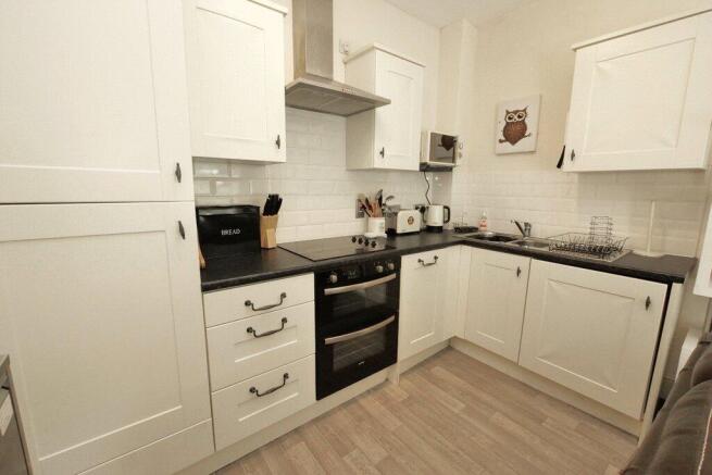 2 bed Apartment for sale Image 7