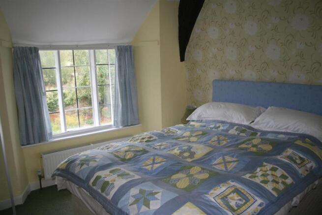 Double bedroom 1.JPG