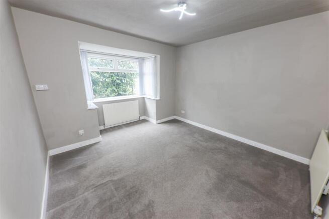 3 bed Detached for sale Image 5