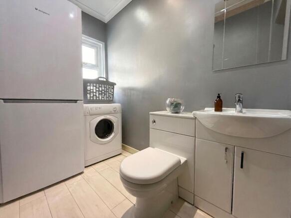3 bed Detached for sale Image 11