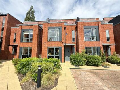 Lakenheath Close, Didsbury, M20