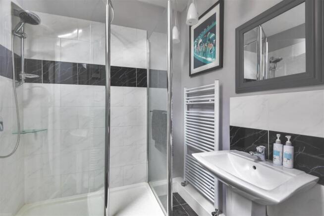 DOWNSTAIRS SHOWER ROOM