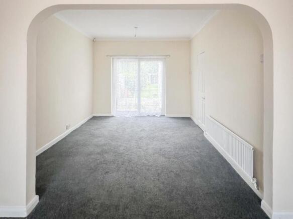 3 bed Semi-Detached for sale Image 5