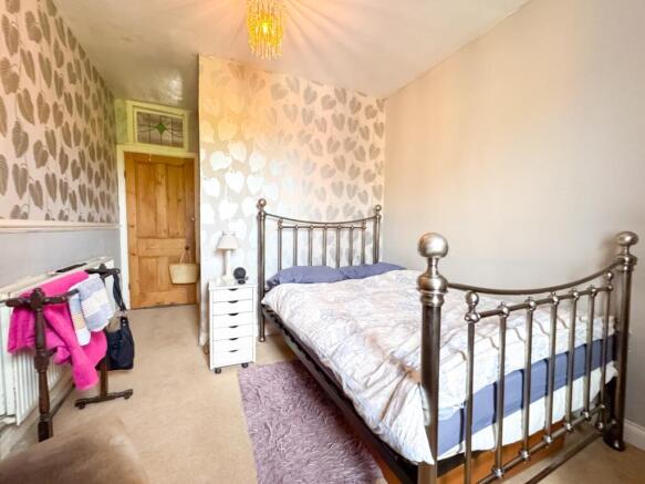 4 bed Terraced for sale Image 12