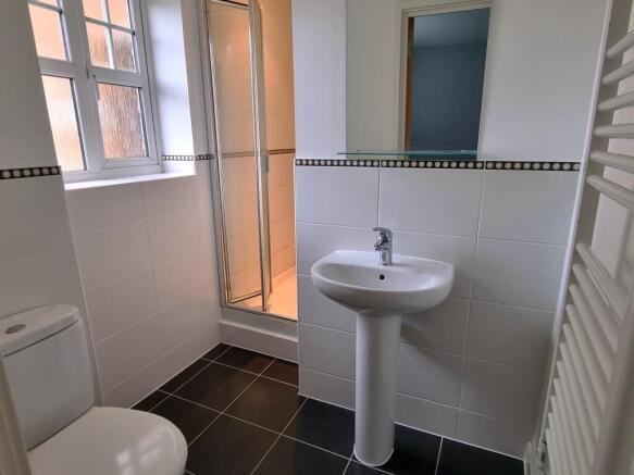 En-suite Bathroom