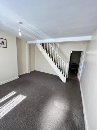 2 bed House for sale Image 6