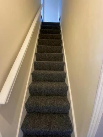 2 bed Terraced to rent Image 7