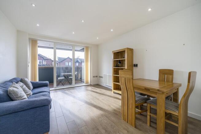 8-Electric-House-007