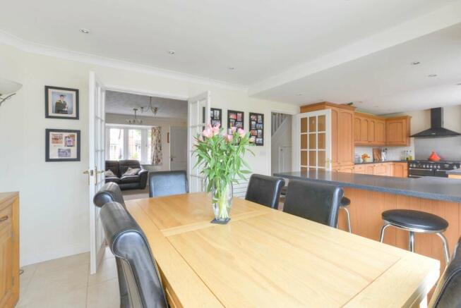 Open Plan Kitchen Diner Family Room