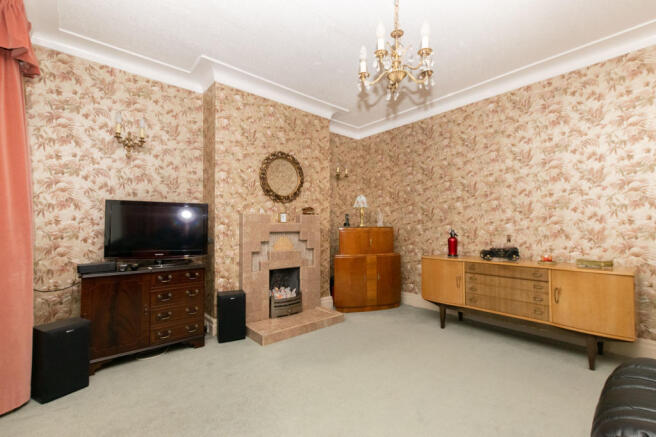 Lounge 2