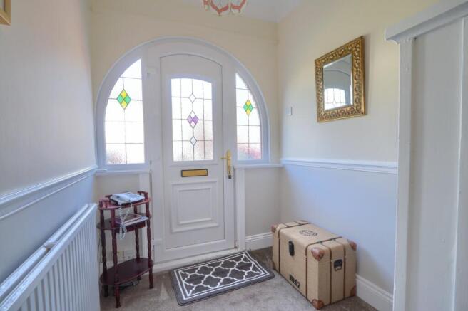 4 bed Semi-Detached for sale Image 7