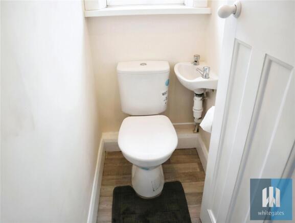 3 bed Semi-Detached to rent Image 8