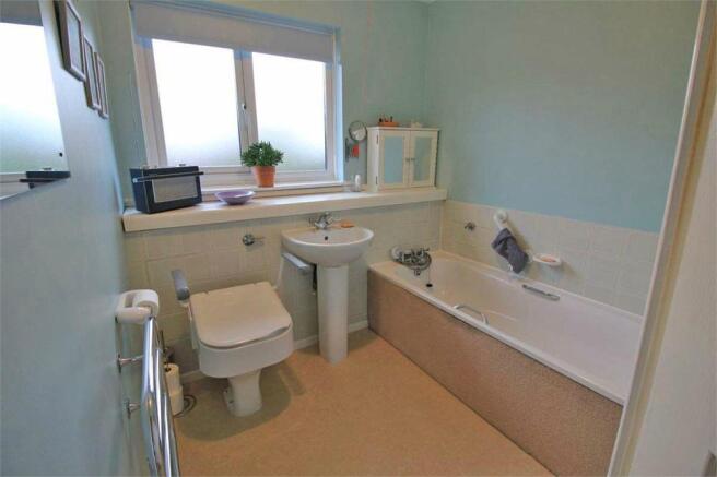 Photo 8