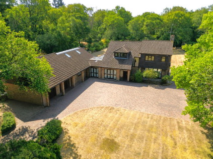 Fleet Hill, Finchampstead, Wokingham
