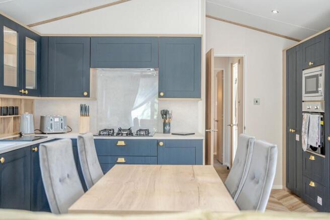 2 bed Lodge for sale Image 7