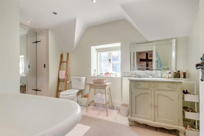 8547573-interior11.jpg