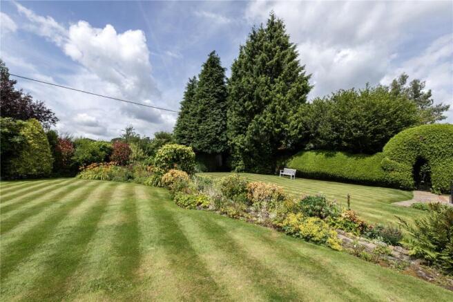 Lickfold, Petworth, West Sussex, GU28 photo 4