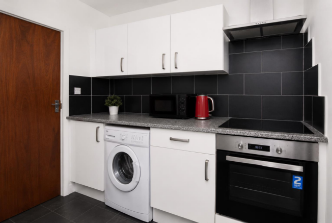 15 Wolsdon F5 Kitchen.png