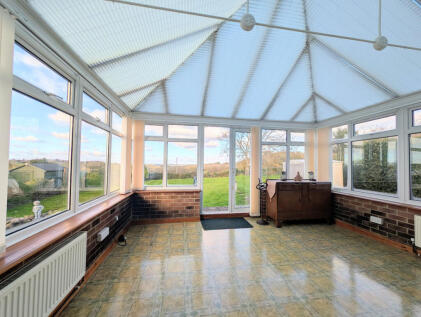 WITH A FANTASTIC SEA VIEW Pallance Road, Cowes, PO31