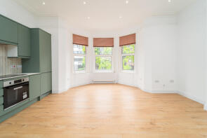 First Floor Flat, 20, Avenue Road, Hornsey, London N6 5DW