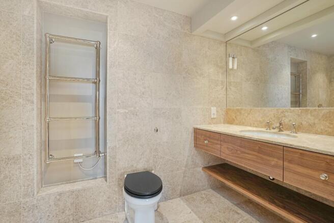 En Suite Shower Room