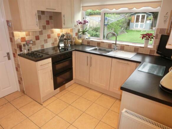 REFITTED KITCHEN