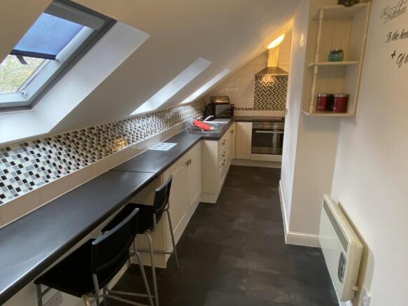 1 bed Apartment to rent Image 8
