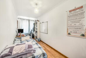 4, Mead Close, Harrow HA3 5JN