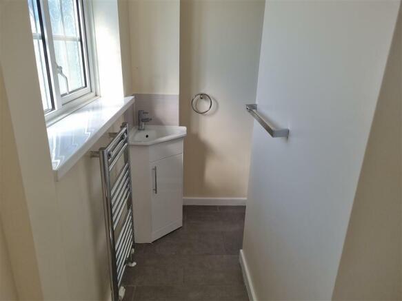 En-suite Bathroom